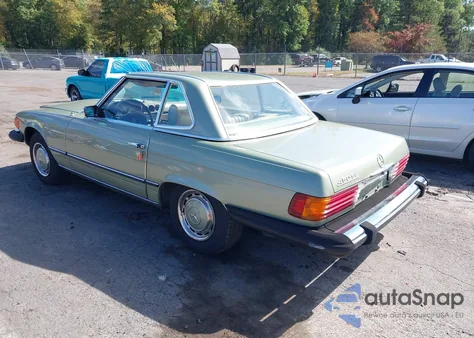 1974 Mercedes-Benz 450Sl z USA, uszkodzony, nr VIN 10704412018601
